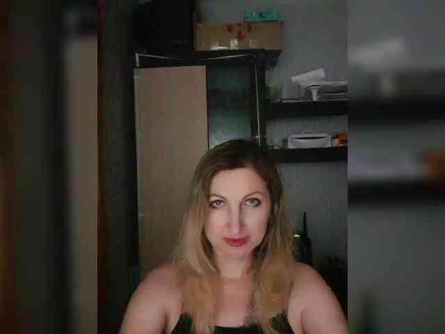 Nushka1939 Sex Cam Show