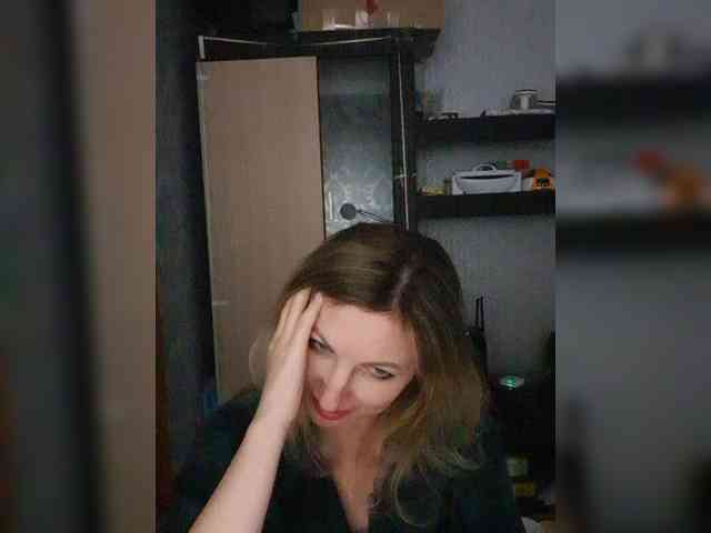 Nushka1984 webcam
