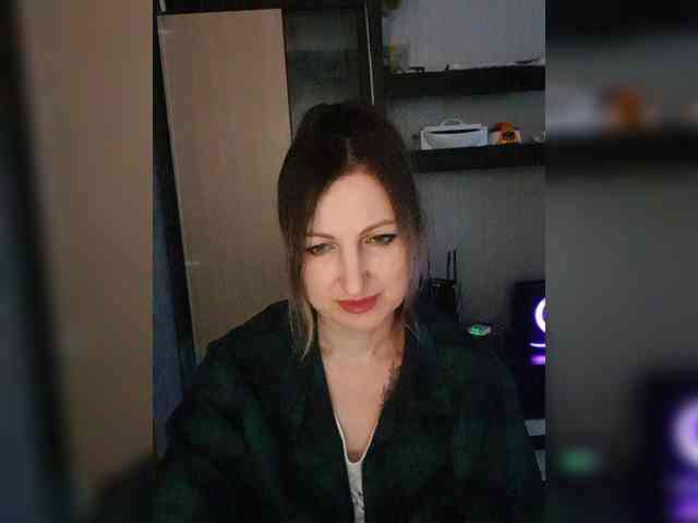 Nushka1984 webcam