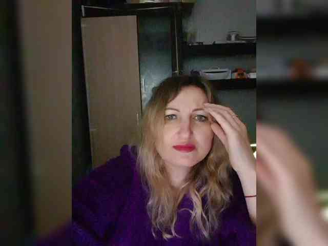 Nushka1984 webcam