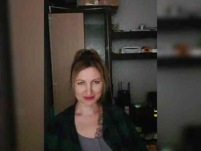 Nushka1984 webcam