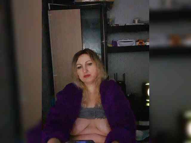 Nushka1939 Live Webcam on BongaCams