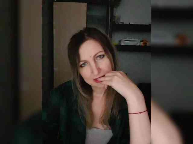 Nushka1939 Live Webcam on BongaCams