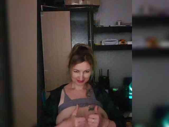 Nushka1984 webcam