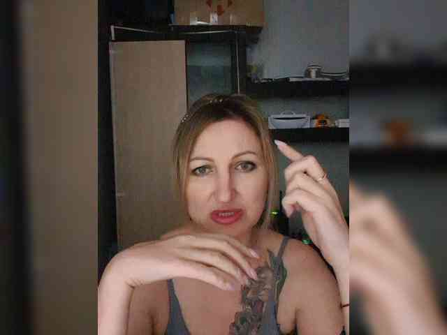 Nushka1984 webcam