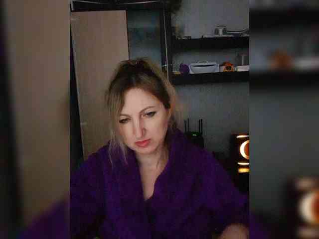 Nushka1984 webcam