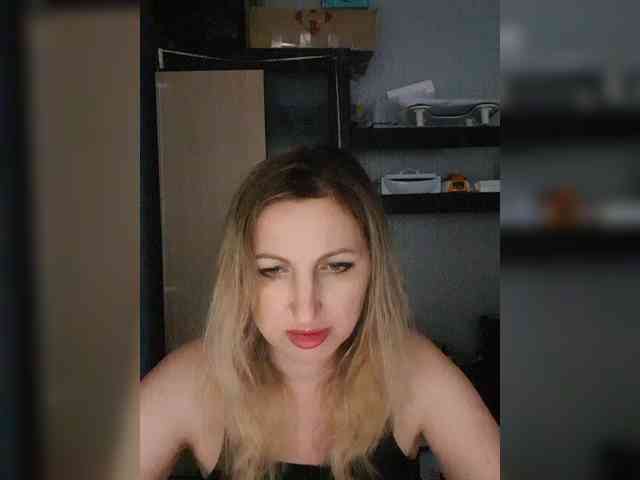 Nushka1939 Sex Cam Show
