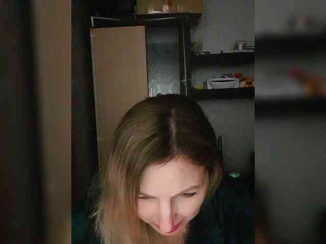 Nushka1984 webcam