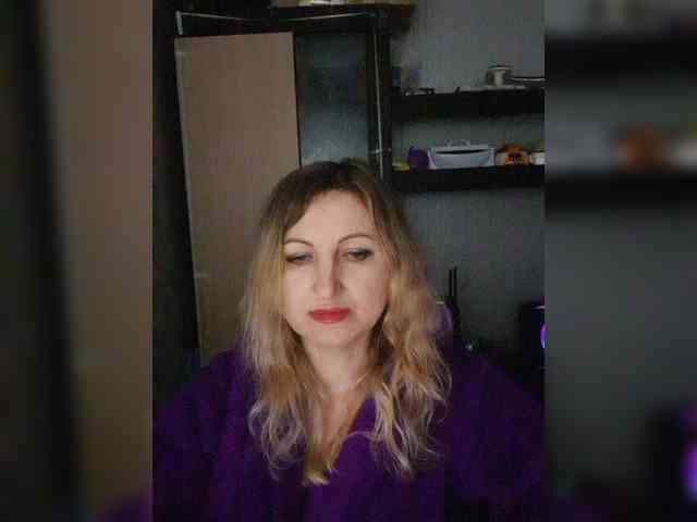 Nushka1984 webcam