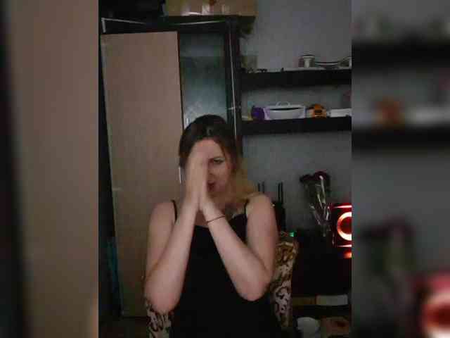 Nushka1984 webcam