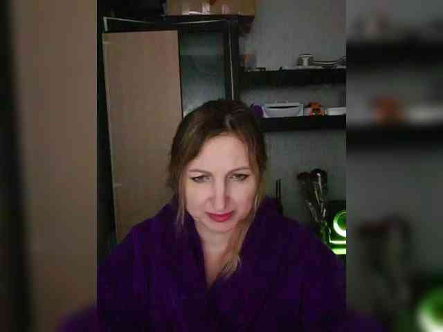Nushka1984 webcam