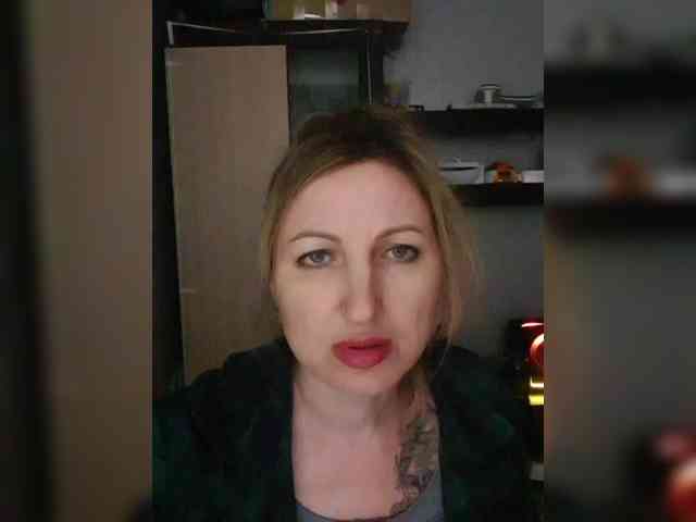 Nushka1984 webcam