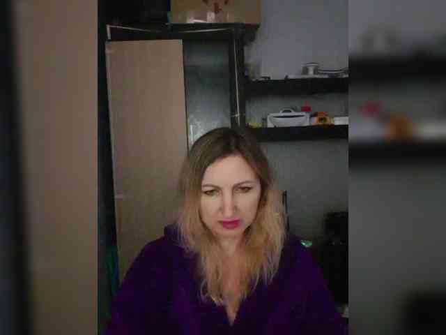 Nushka1984 webcam