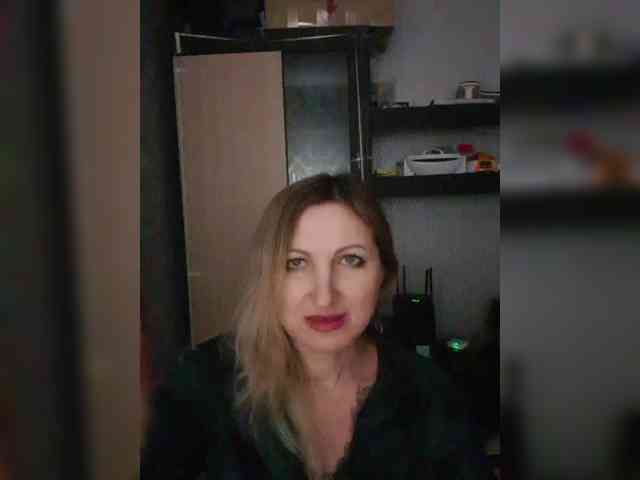Nushka1984 webcam