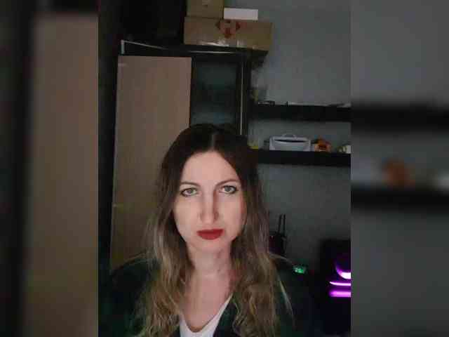 Nushka1984 webcam