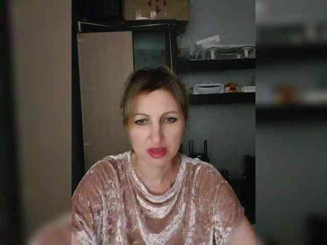 Nushka1984 webcam