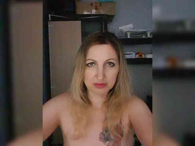 Nushka1939 Sex Cam Show