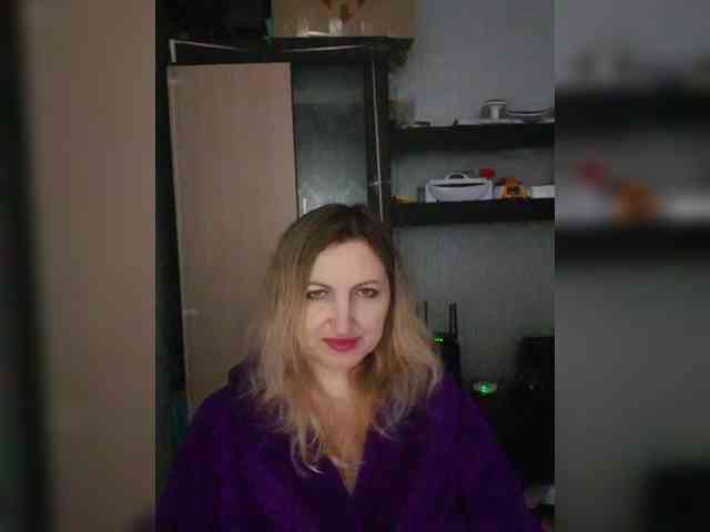 Nushka1984 webcam