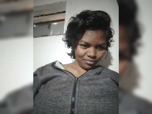 Miahbrune live cam preview