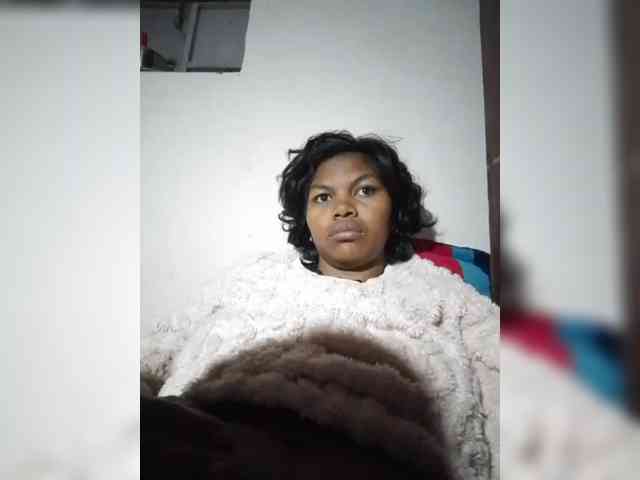 Miahbrune webcam