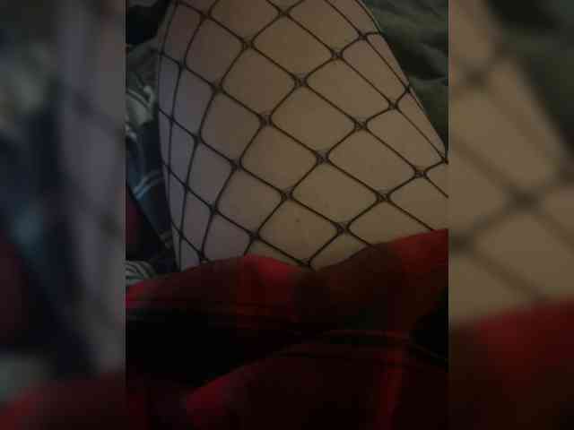 SuomiMilfxxx webcam