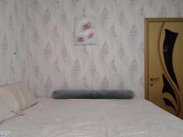 LizzieBrait live cam on BongaCams