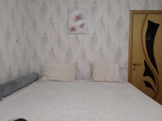 LizzieBrait live cam on BongaCams