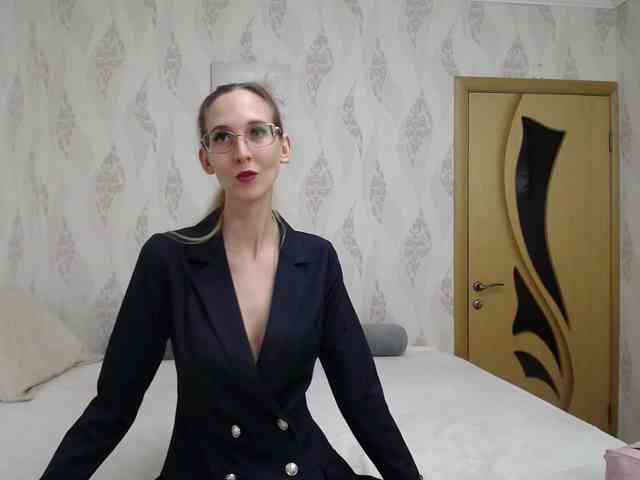 LizzieBrait webcam