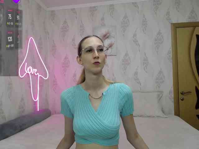 LizzieBrait webcam