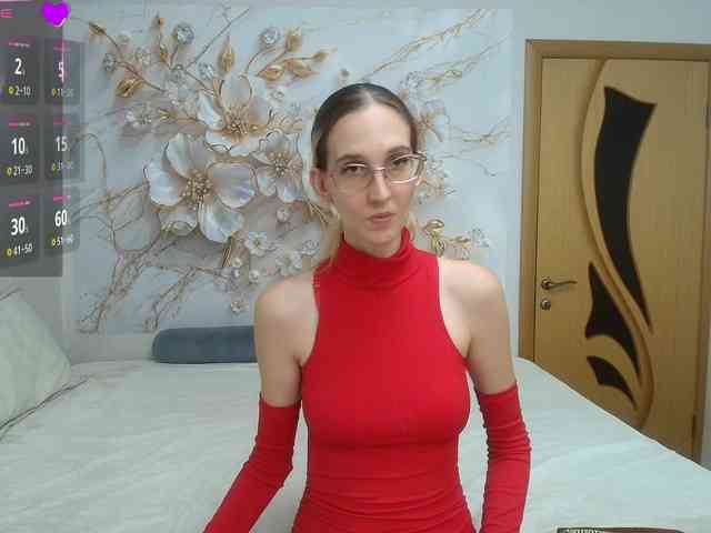 LizzieBrait webcam