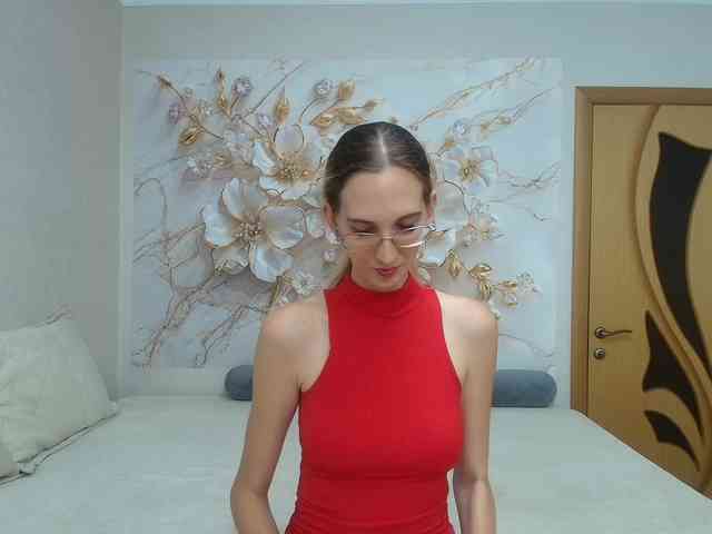 LizzieBrait webcam