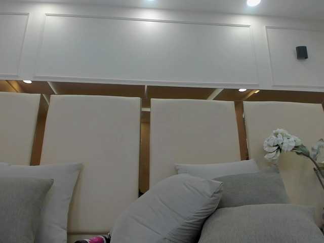 tamhyferrara live cam on BongaCams