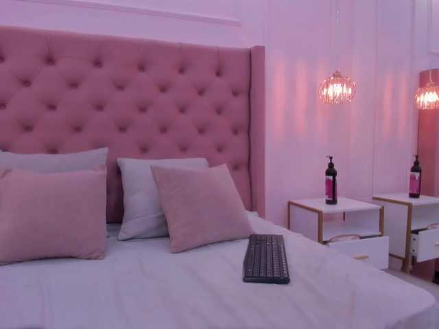 tamhyferrara live cam on BongaCams
