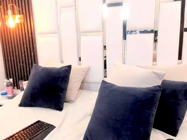 tamhyferrara live cam on BongaCams