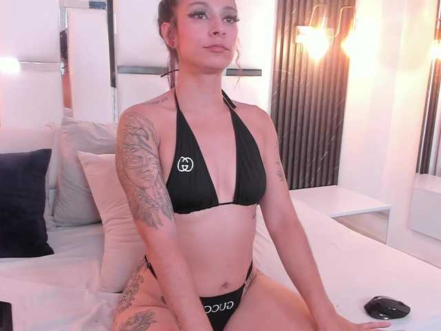 tamhyferrara live cam on BongaCams