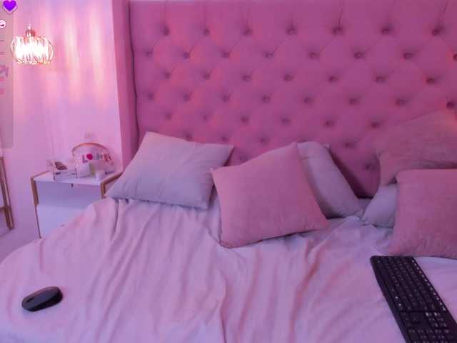 tamhyferrara live cam on BongaCams