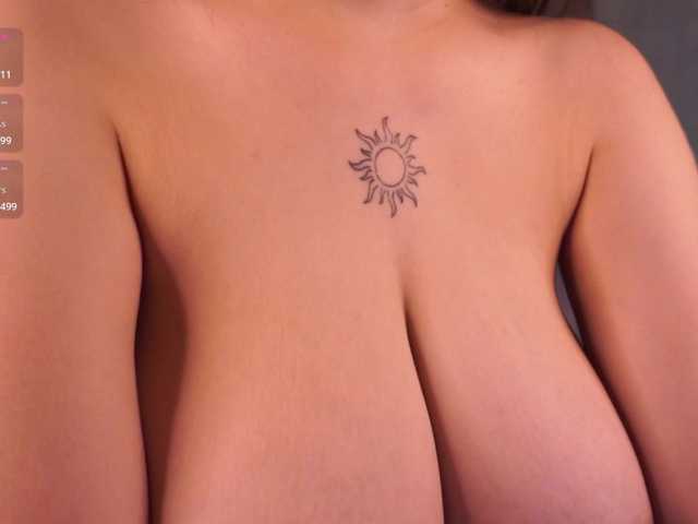 AnuricBriny live cam on BongaCams