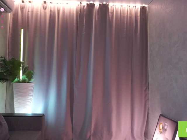 AnuricBriny live cam on BongaCams