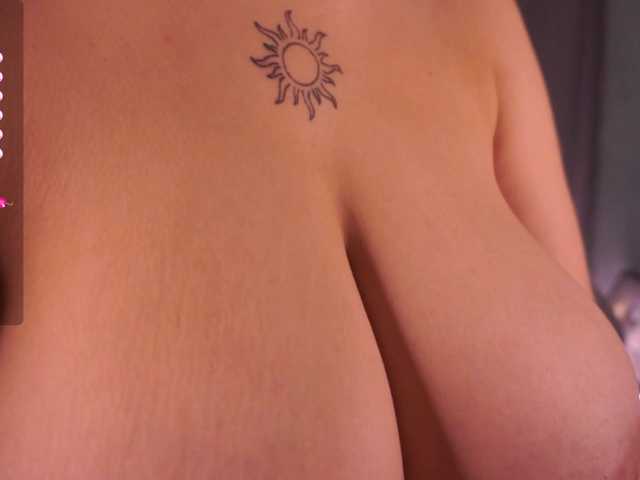 AnuricBriny live cam on BongaCams