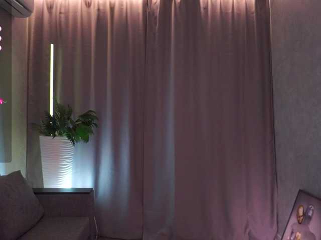AnuricBriny live cam on BongaCams