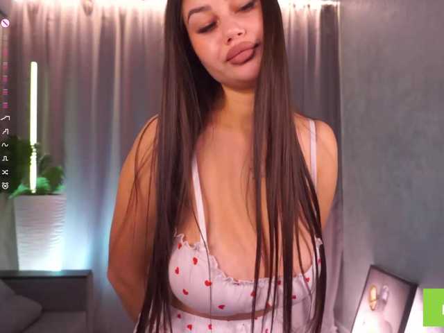 AnuricBriny live cam on BongaCams