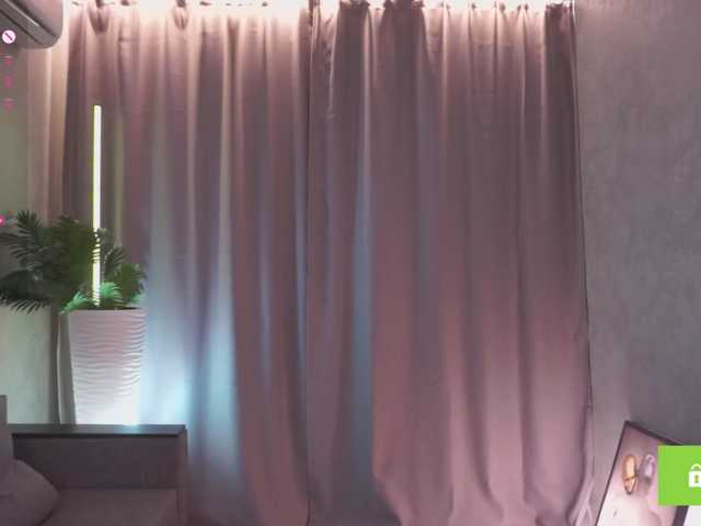 AnuricBriny, en directo ahora en BongaCams