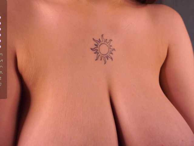 AnuricBriny live cam on BongaCams