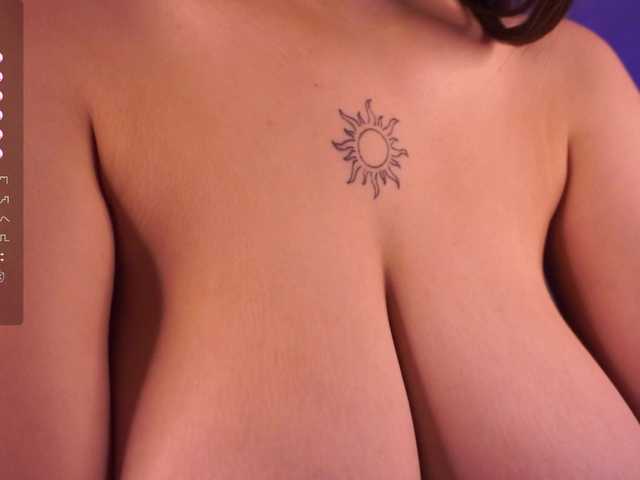 AnuricBriny live cam on BongaCams