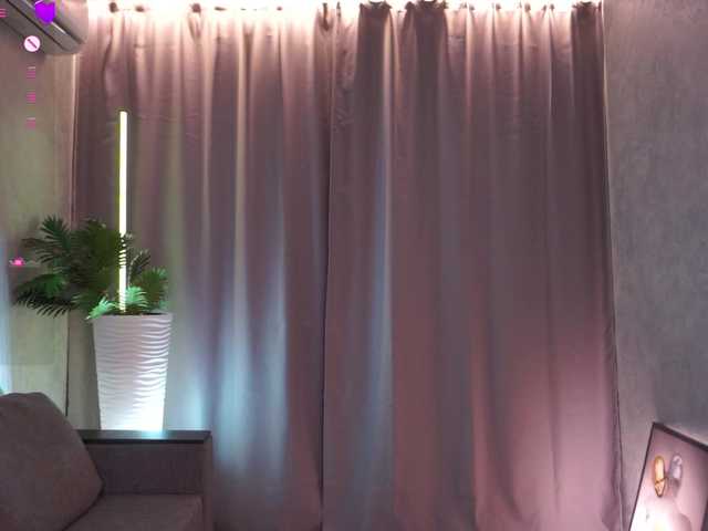 AnuricBriny live cam on BongaCams