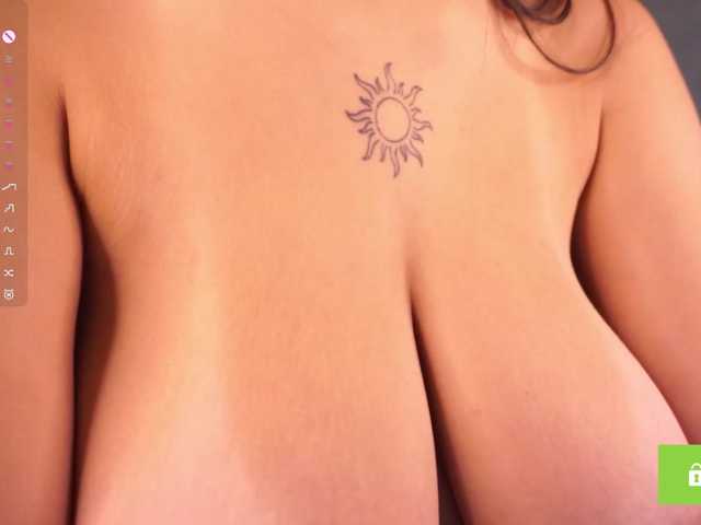AnuricBriny live cam on BongaCams
