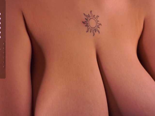 AnuricBriny live cam on BongaCams