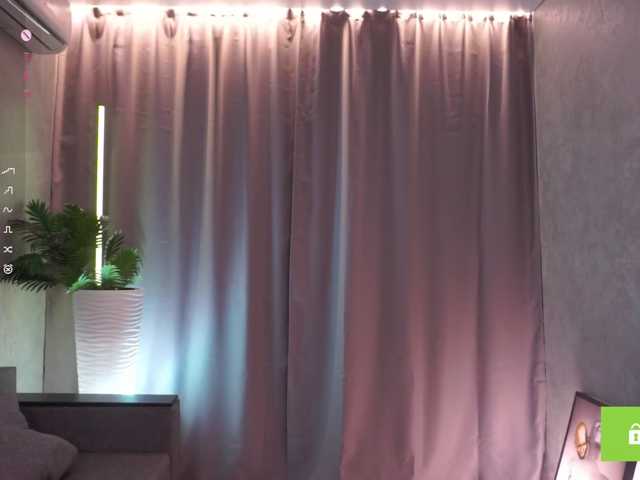 AnuricBriny live cam on BongaCams