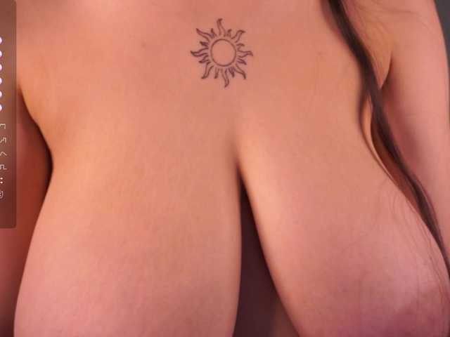 AnuricBriny live cam on BongaCams
