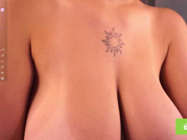 AnuricBriny live cam on BongaCams
